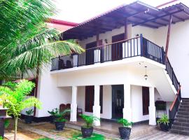 Parallel villa, hotel in Trincomalee