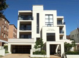 A picture of the hotel: Wollongong Serviced Apartments