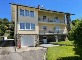 Fotos de Hotel: Haus Beate, FeWo im Bienenparadies