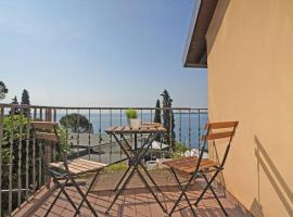 Hotel foto: Fasano home with terrace and Lake view