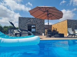 Foto do Hotel: Villa Berkania piscine privée - 8 pers