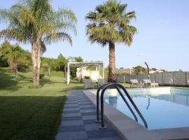 Hotel Photo: appartamento in villa con piscina