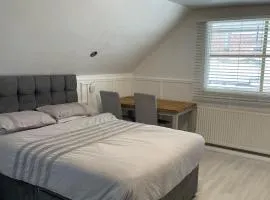 The New George Hotel