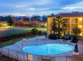 La Quinta by Wyndham Redding