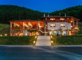 Hotel fotoğraf: Alpine Garden Hotel (Trayanovi Dvori)