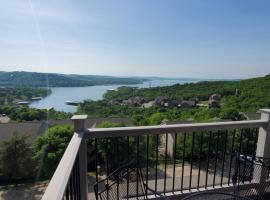 酒店照片: Treehouse Condos - Branson