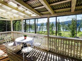 Hotel Foto: Amazing Home In motfors With 1 Bedrooms And Private Swimming Pool