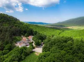 Rókabérc Vadászház Hotel