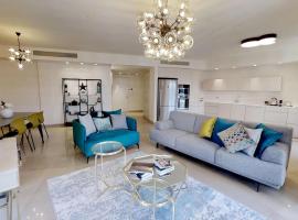 A picture of the hotel: Rental Israel-Mamila Residences 16