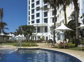 Suncoast Hotel & Towers, hotel em Durban