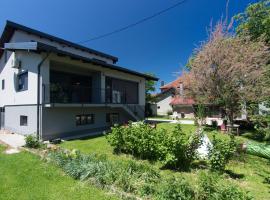 Hotel Photo: Modern House in Visoko