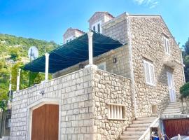 Beach house Evita, hotel v destinaci Prožura