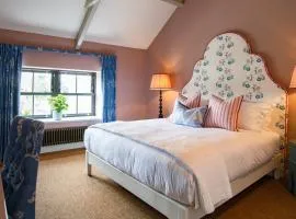 The White Lion Cowbridge