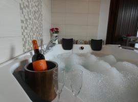 Hotel Photo: Lagar I con JACUZZI