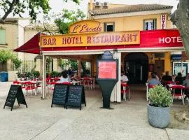 Hotel L'Escale, hotel in Aigues-Mortes