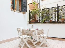 Fotos de Hotel: Sant'Alvise Romantic Studio