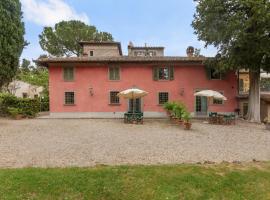 Foto di Hotel: Fattoria la Gigliola - Il Fattore