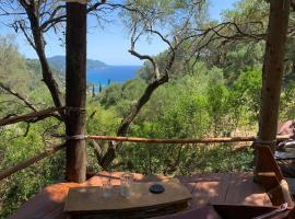 Pelekas Olive Grove Oasis Room No4, hotel a Pelekas