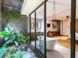 Seaforest Hotel by Haviland