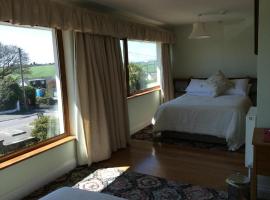 Zdjęcie hotelu: Room in Guest room - Orchard Manor, Fore Street Probus, Tr24ly