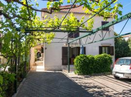 Photo de l’hôtel: Apartments Goran near the beach