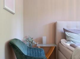 Hotel Photo: Stylisches Apartment mit Balkon / Netflix / WIFI