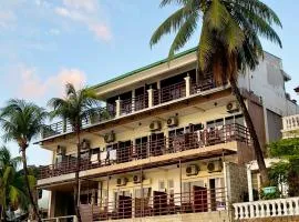 Rosanna's Pension, hotel in El Nido