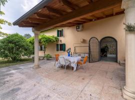 Hotel fotografie: Stunning Home In San Pietro In Cariano With Wifi