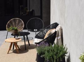 Hotel Photo: Holiday Home La Petite Maison