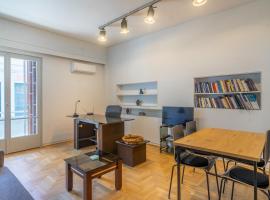 Hotel foto: Charming and renovated flat in the heart of Athens