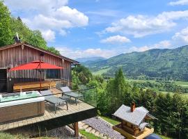Hình ảnh khách sạn: Ruhige Bergvilla in Alleinlage am Mondsee mit Seeblick Bergblick und Whirlpool