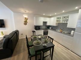 Foto do Hotel: Modern 2 bedroom apartment, with car parking.