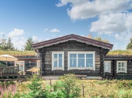 Хотел снимка: 4 Bedroom Beautiful Home In Svarstad