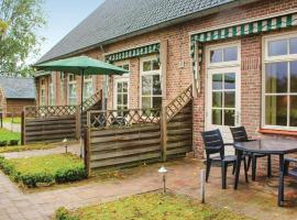 Hotel Photo: Nice Home In De Moer With House A Panoramic View