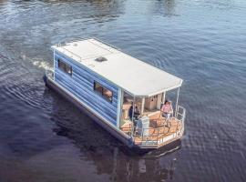 Фотографія готелю: Lovely Ship In Hennigsdorf With Lake View