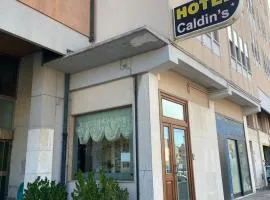 Hotel Caldin's, готель у місті Кіоджа