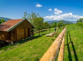 Robinzonski turizam "Robin` s Hood" – hotel w mieście Skrad