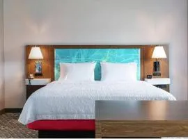 Hampton Inn Midland, On