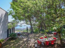 酒店照片: Pet Friendly Home In San Piero In Campo With House Sea View