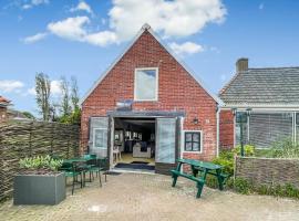 Hotel Foto: Nice Home In Wierum With Kitchen