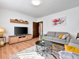 A picture of the hotel: 2 Bedroom Beautiful Home In Trnovec