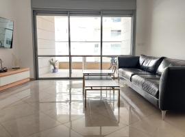 A picture of the hotel: Ashkelon City center Apartment
