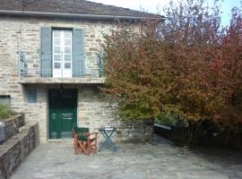 Hotel Photo: Petrino Spiti