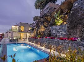 Hotel Photo: Villa Grandview by Villa Plus