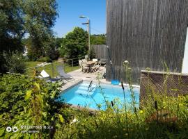 รูปภาพของโรงแรม: Maison à la porte des Ardennes