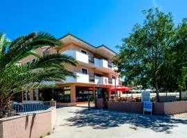 Hotel Laguna
