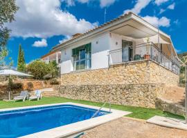 Hotelfotos: Stunning Home In Villaharta With Kitchen