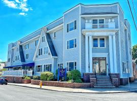 Hotel Photo: Winthrop Arms Hotel Restaurant Logan Airport