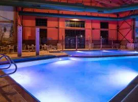 bantr Grand Hotel Wausau - Rothschild