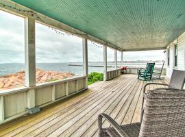 Foto do Hotel: Historic Cottage with Beautiful Oceanfront View